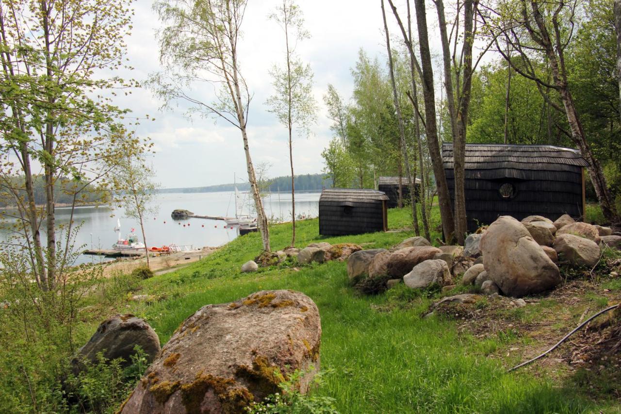 Hara Sadama Iglukaemping Hotel Exterior photo